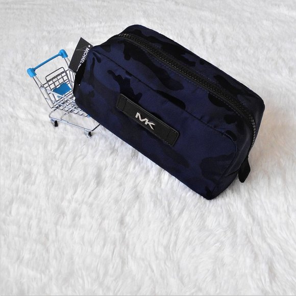 Michael Kors Kent Camo Jacquard Toiletry Kit - Picture 1 of 11